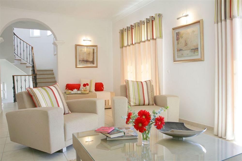 Quinta Da Encosta Velha - Santo Antonio, Villas, Golf & Spa ブデンス 部屋 写真