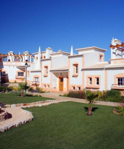 Quinta Da Encosta Velha - Santo Antonio, Villas, Golf & Spa ブデンス エクステリア 写真